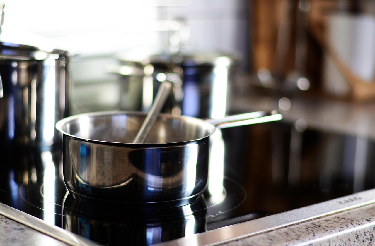 5 motivi per cui il set di pentole in acciaio inox è un must-have per ogni cucina